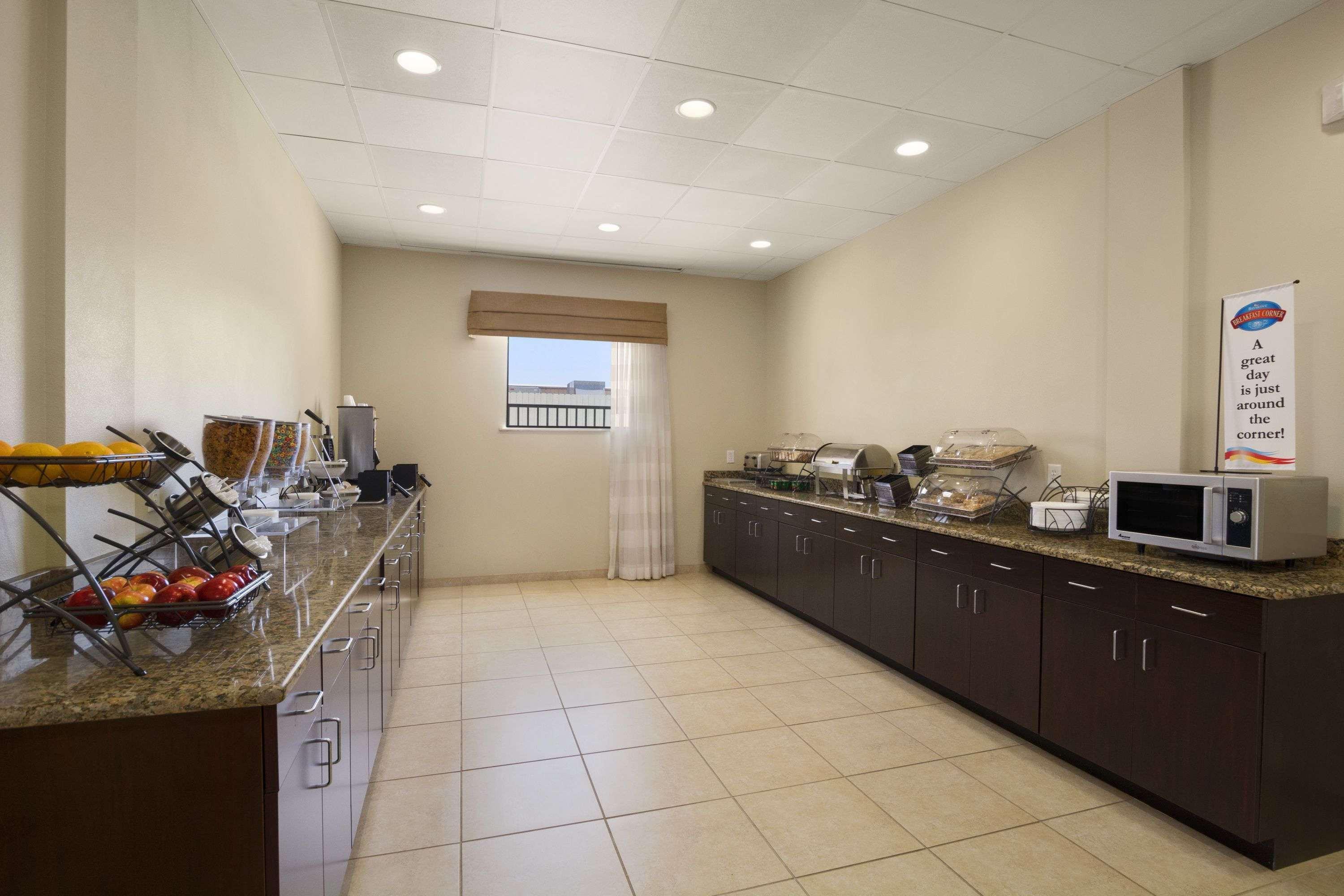 Petrostay Inn & Suites โคทิวลา ภายนอก รูปภาพ