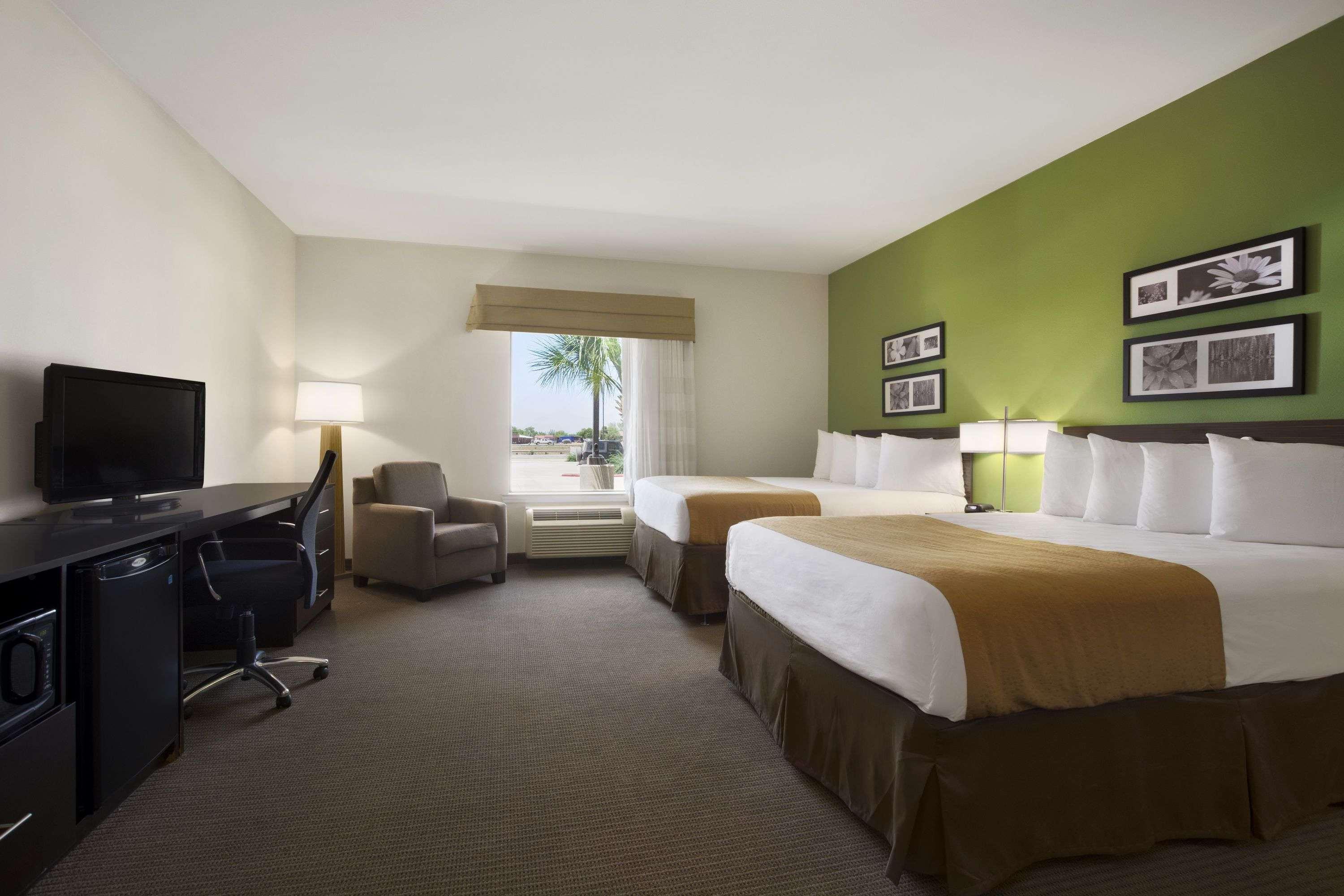Petrostay Inn & Suites โคทิวลา ภายนอก รูปภาพ